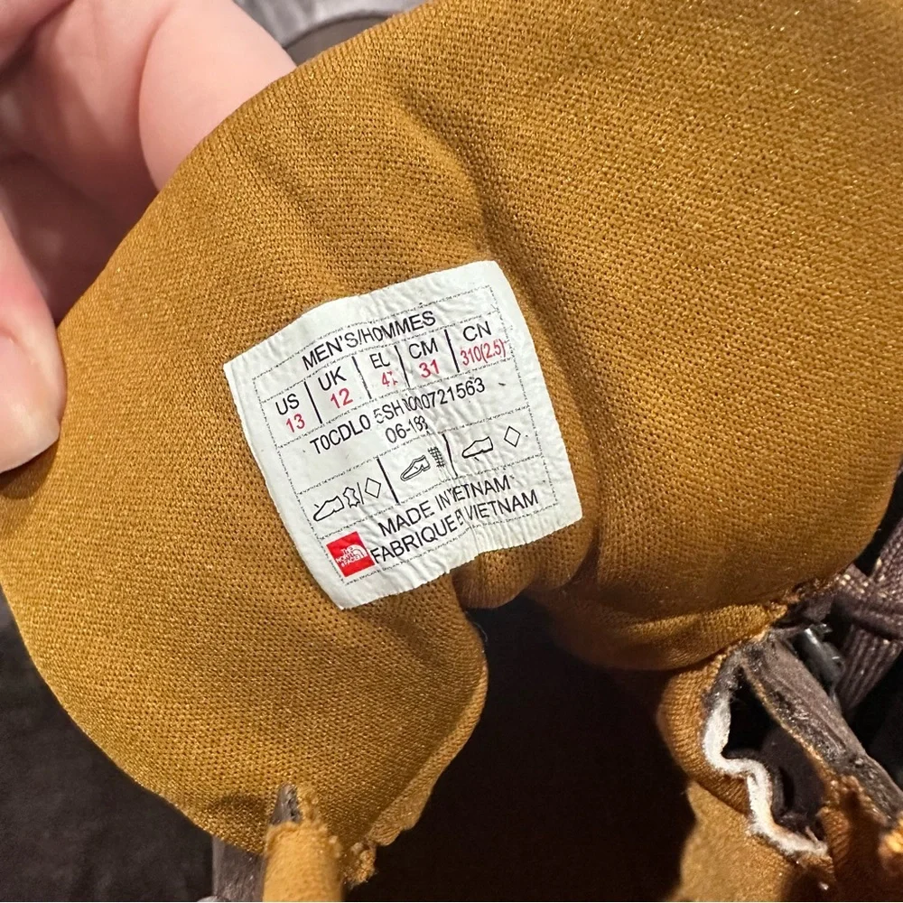 The North Face Back to Berkley Men's Brown Hiking Boots - Picture 4 of 8